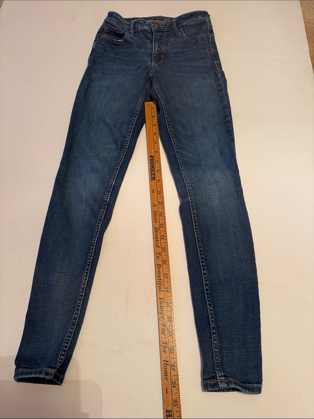Classic Women's Skinny Jeans - Dark Blue Size